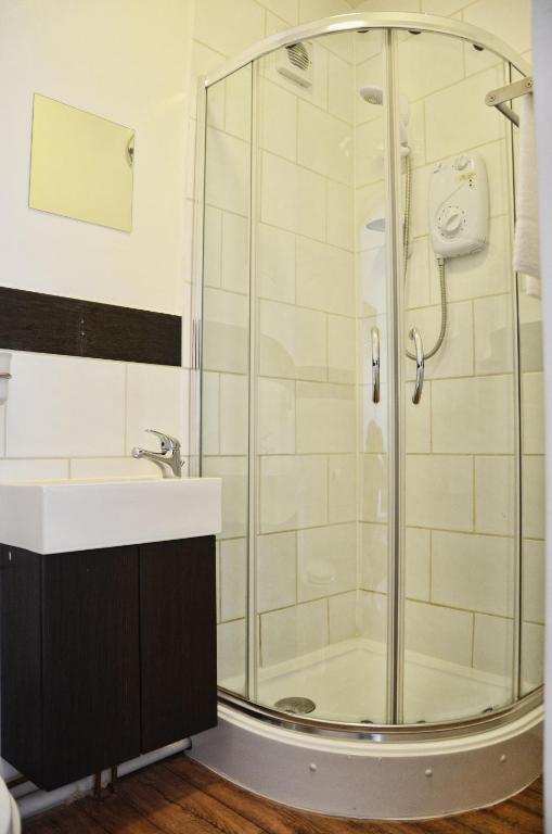 The Crown Rooms Newmarket Newmarket  Phòng bức ảnh